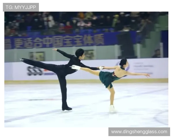 滑冰训练方法全解析 提升技巧与身体素质的综合训练方案